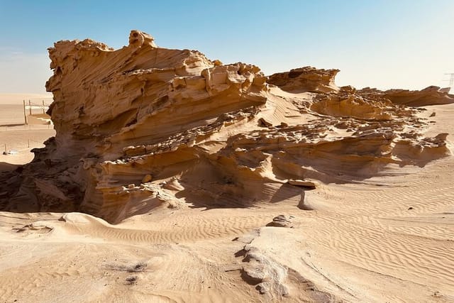 Al Wathba Fossil Dunes & Long Salt Lake Tour in Abu Dhabi - Photo 1 of 13